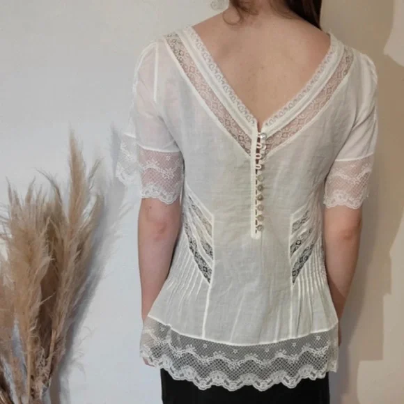 Karen Millen England Lace Cotton Blouse In Ivory - Picture 3 of 9